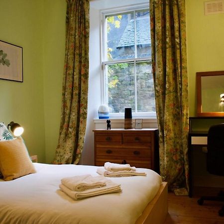 Central 3 Bedroom Next To Leafy Meadows Edinburg Exteriör bild