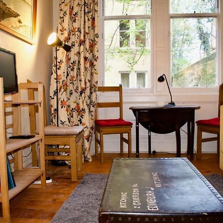 Central 3 Bedroom Next To Leafy Meadows Edinburg Exteriör bild