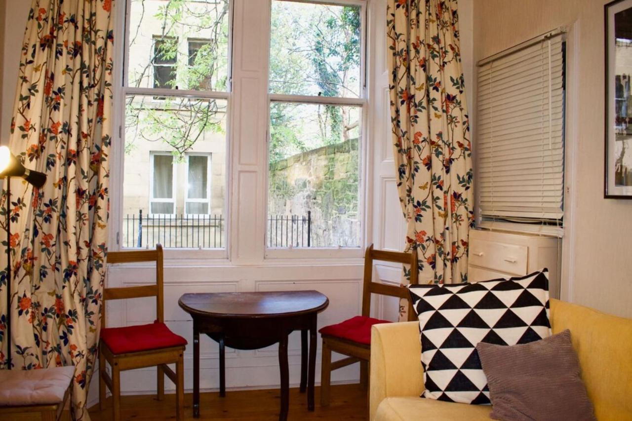 Central 3 Bedroom Next To Leafy Meadows Edinburg Exteriör bild