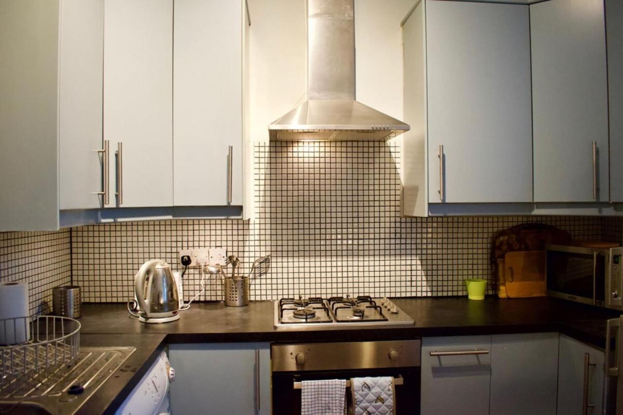 Central 3 Bedroom Next To Leafy Meadows Edinburg Exteriör bild